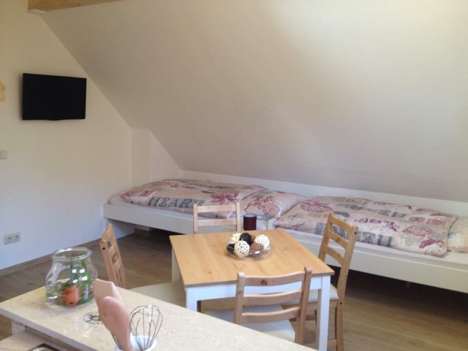 Rael-Boardinghouse Hotel บีเลอเฟล์ด ภายนอก รูปภาพ